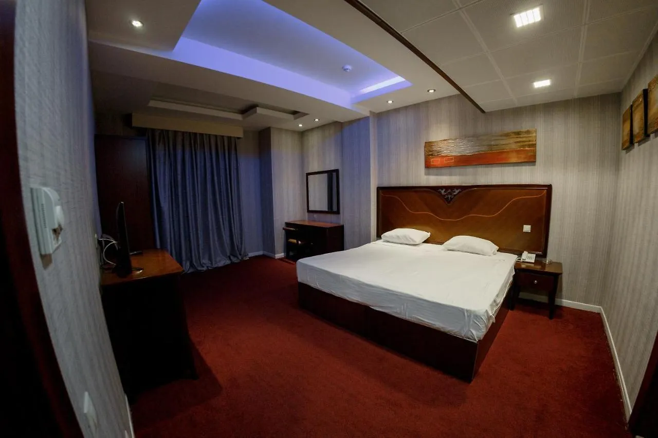 Astoria Hotel Baku 4*,